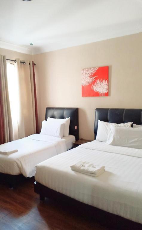 Hotel Seri Pauh George Town Exterior photo